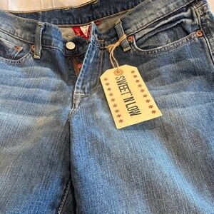 Size 28 long Lucky Jeans NWT